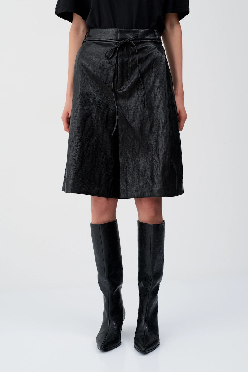 Bermuda en cuir écologique BSB fashion