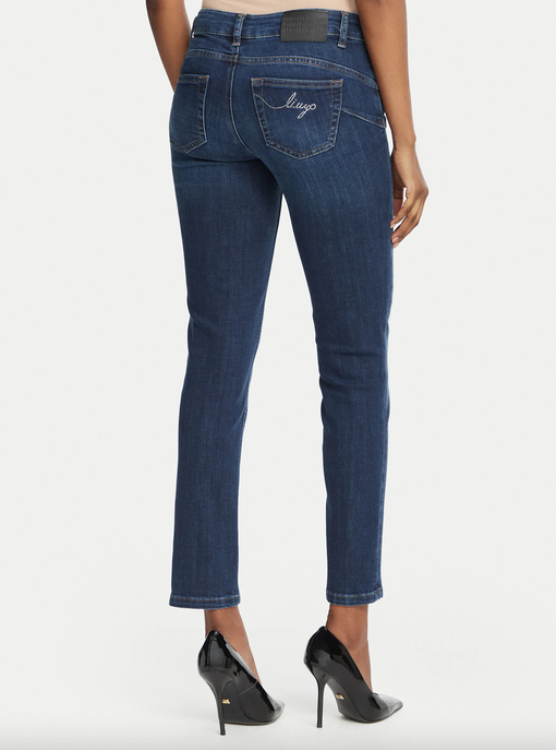 Jeans Liu Jo modèle Monroe avec strass sur la poche arrière