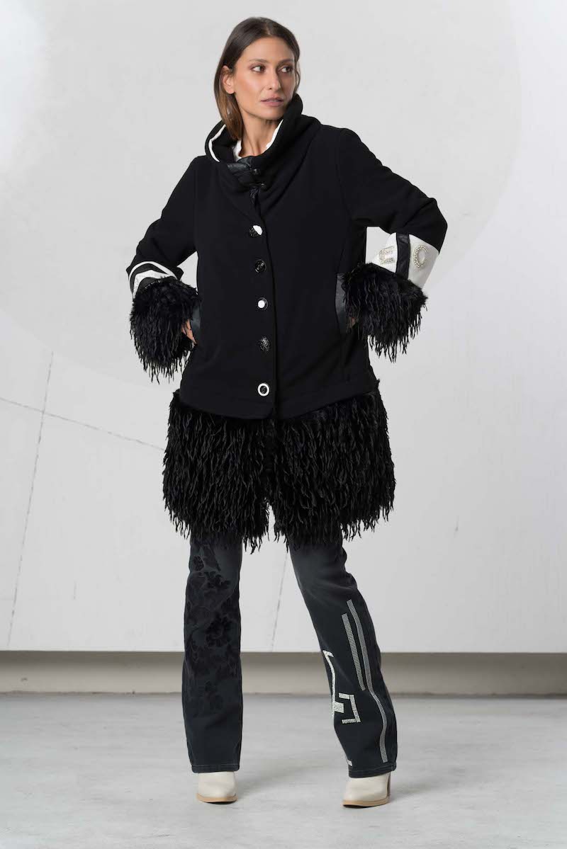 Manteau femme original de chez Elisa Cavaletti