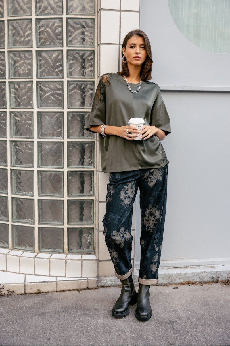 Pantalon femme en velours Freeman T modèle Maeva Wonderland