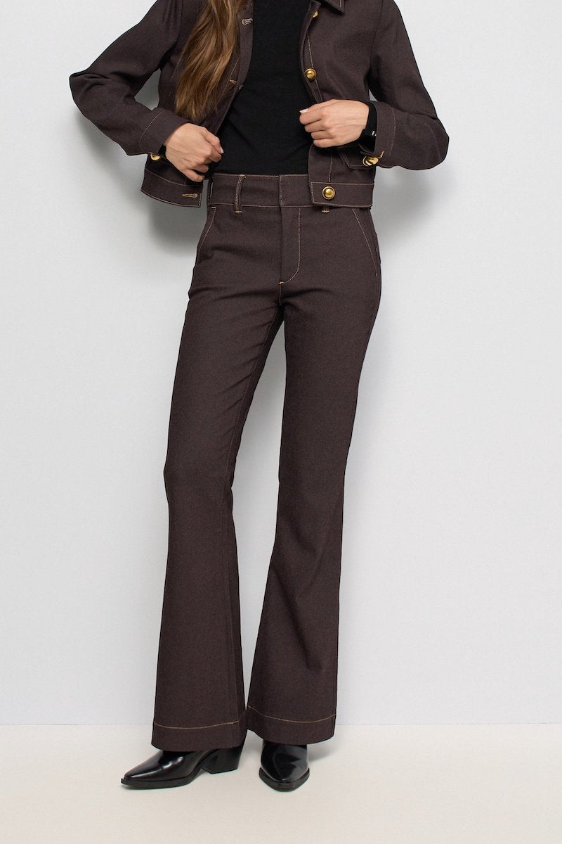 Pantalon femme Secret chino de chez Salsa