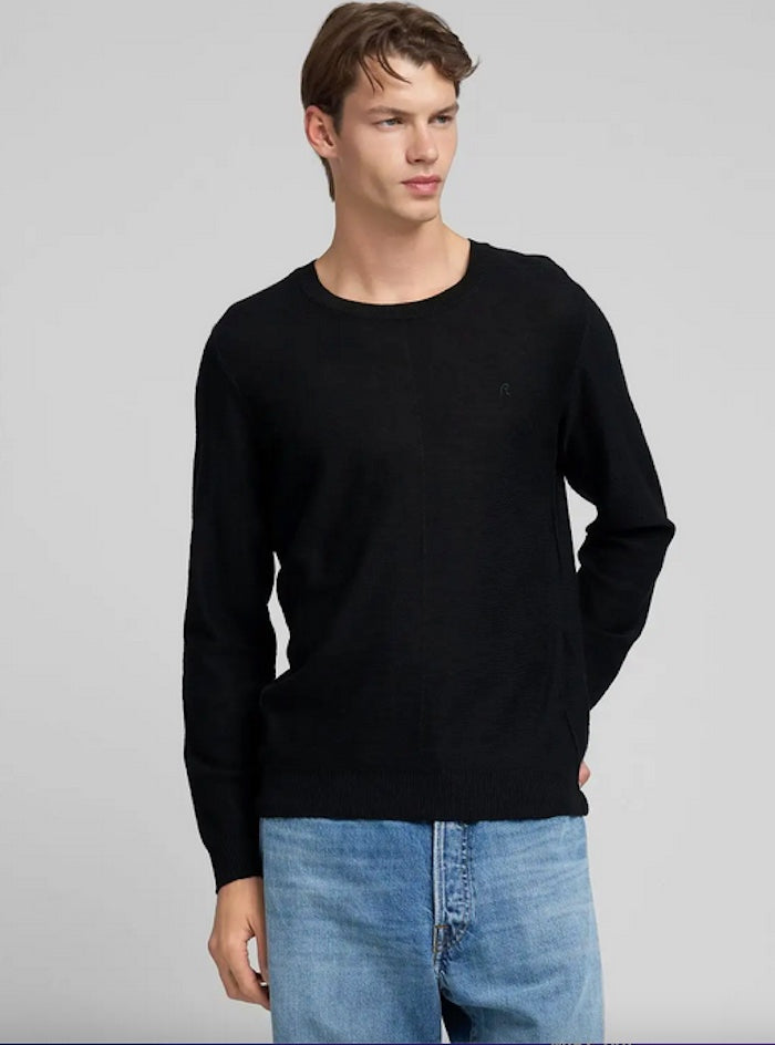 Pull ras du coup Replay