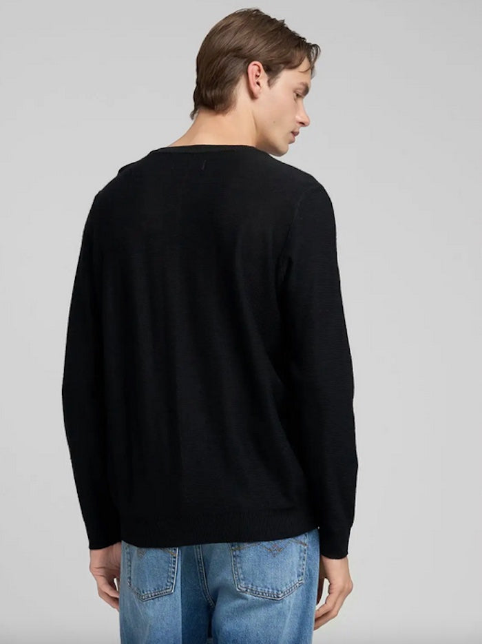 Pull ras du coup Replay