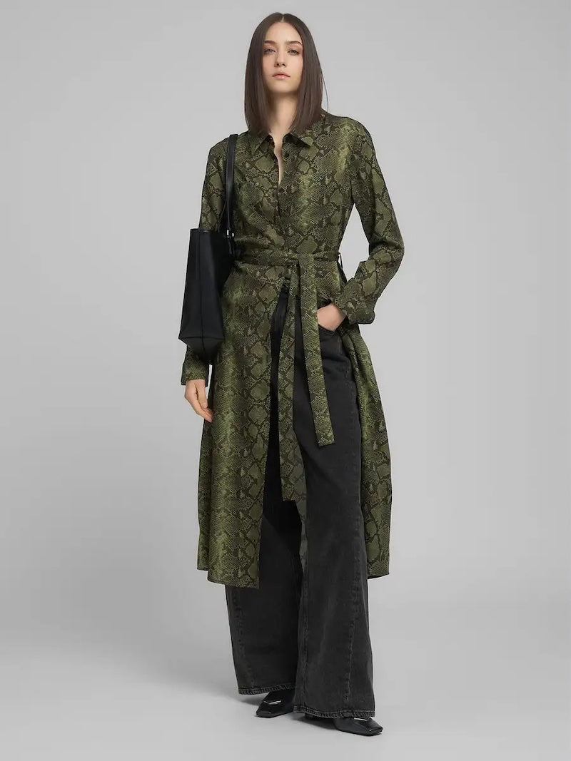Robe tunique imprimé python de chez Replay