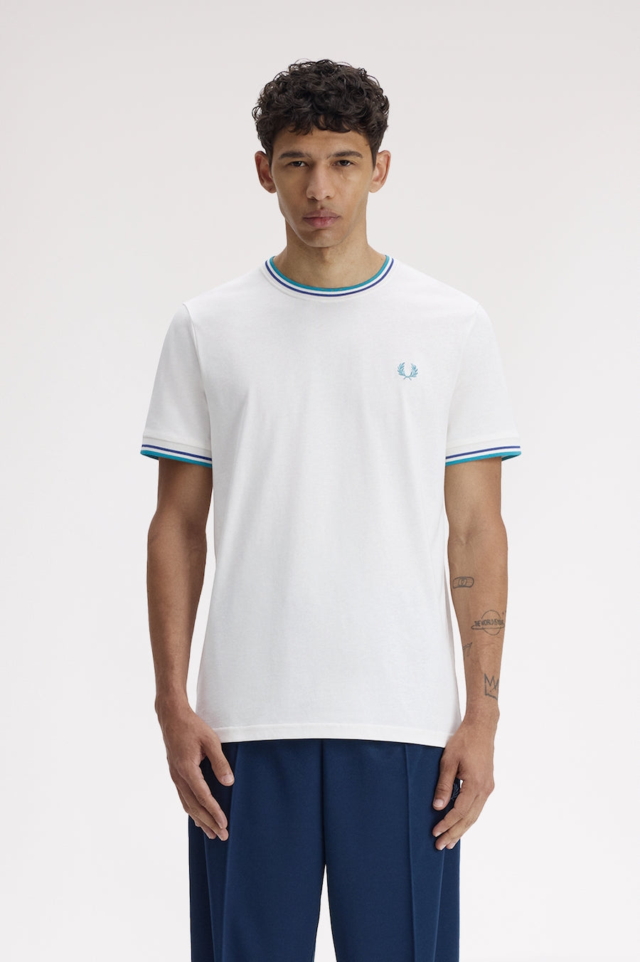 T-shirt Fred Perry M1588 94A blanc