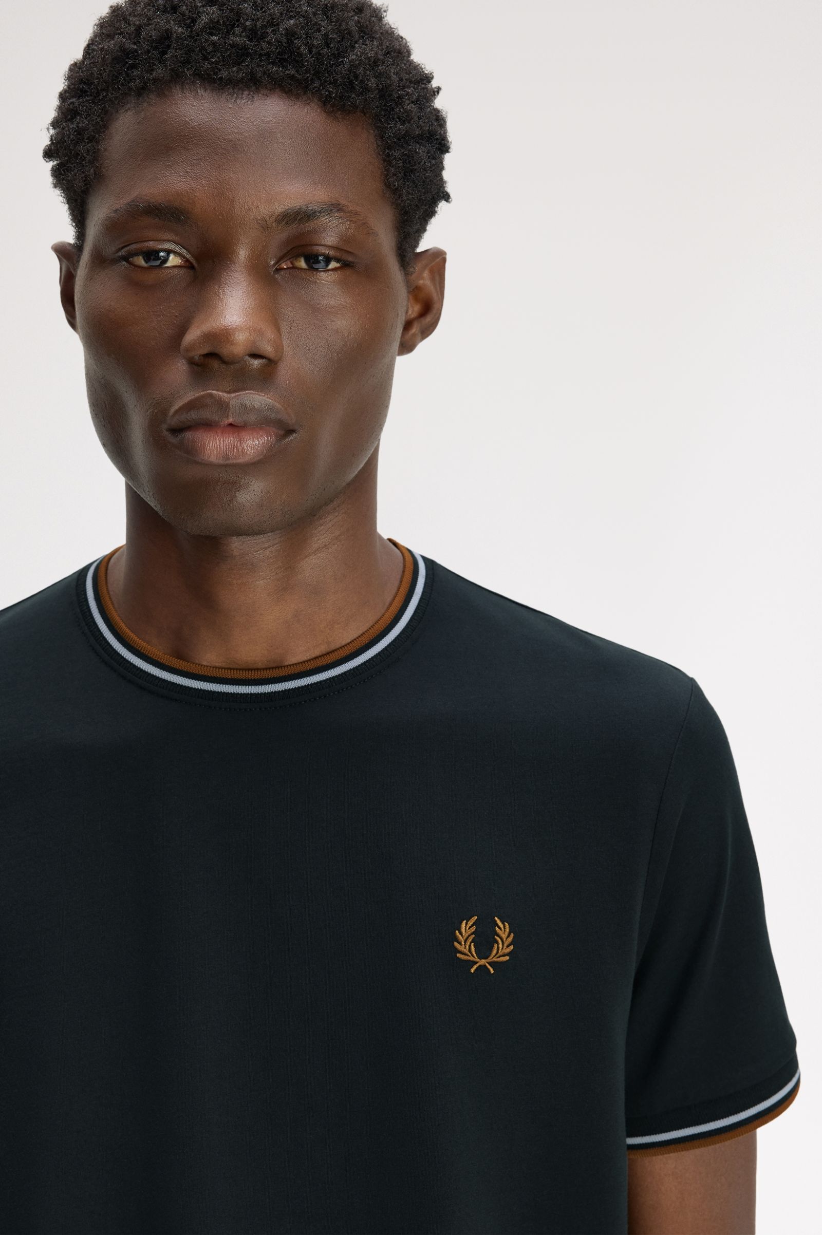 T-shirt Homme Fred Perry M1588V 78C vert