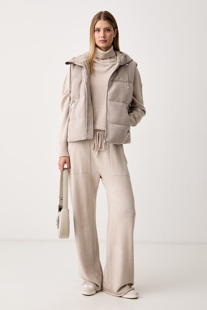 Doudoune sans manches beige femme Karl Lagerfeld B4W15008 149