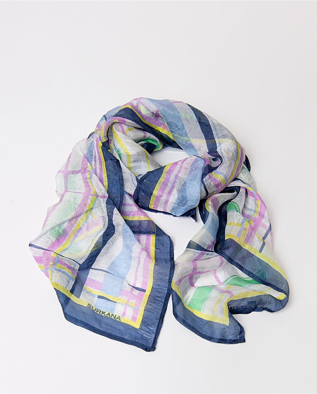 Foulard carré en soie Surkana