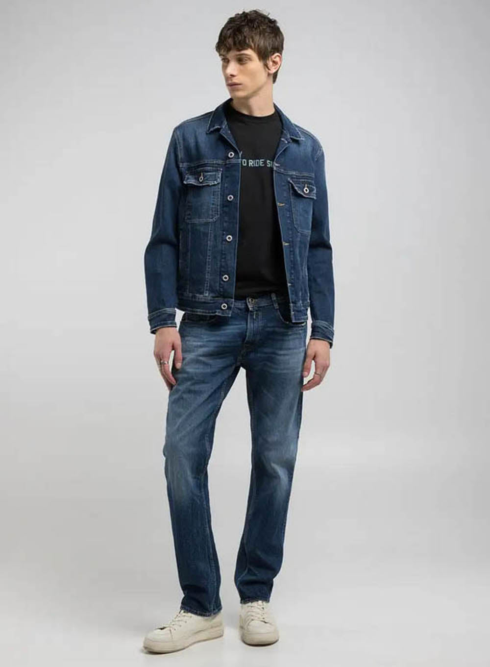 Jean Replay Rocco