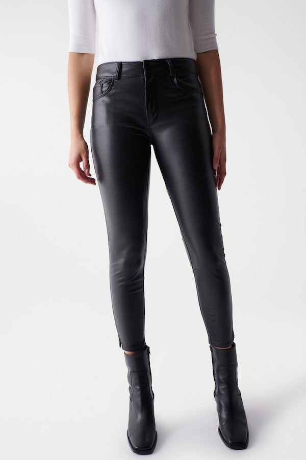 Pantalon enduit taille haute Salsa
