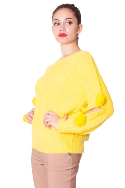 Pull avec pompon ZOE 09Z402