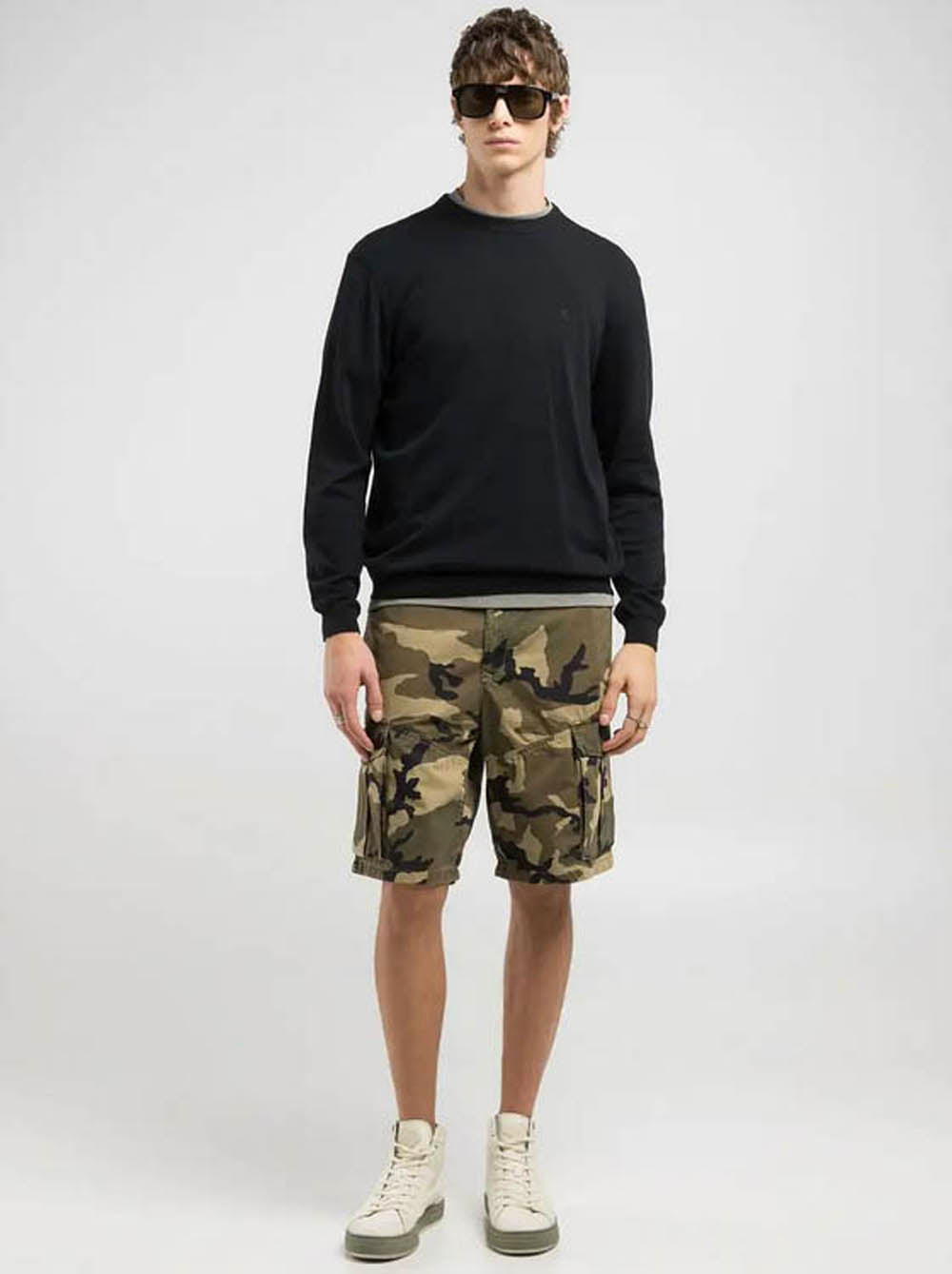 Pull Brodé Replay