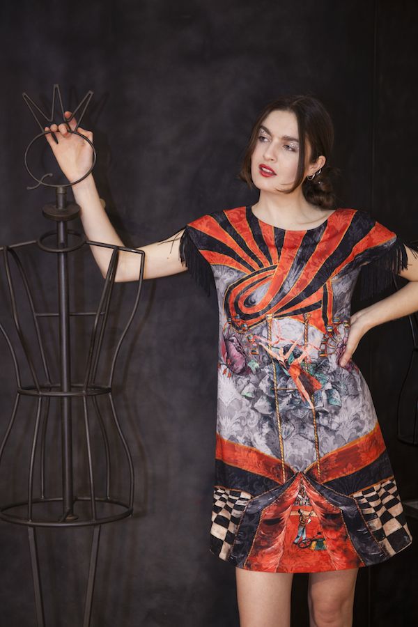 Robe Save the Queen 4125