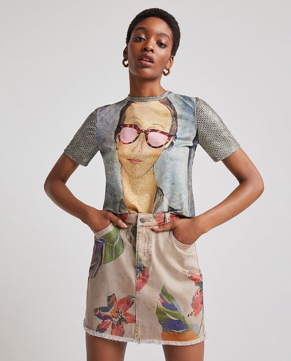 T-shirt Beatrice Desigual 22SWTKAE