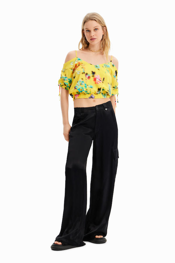 Blouse courte Betty Desigual 23SWBW20