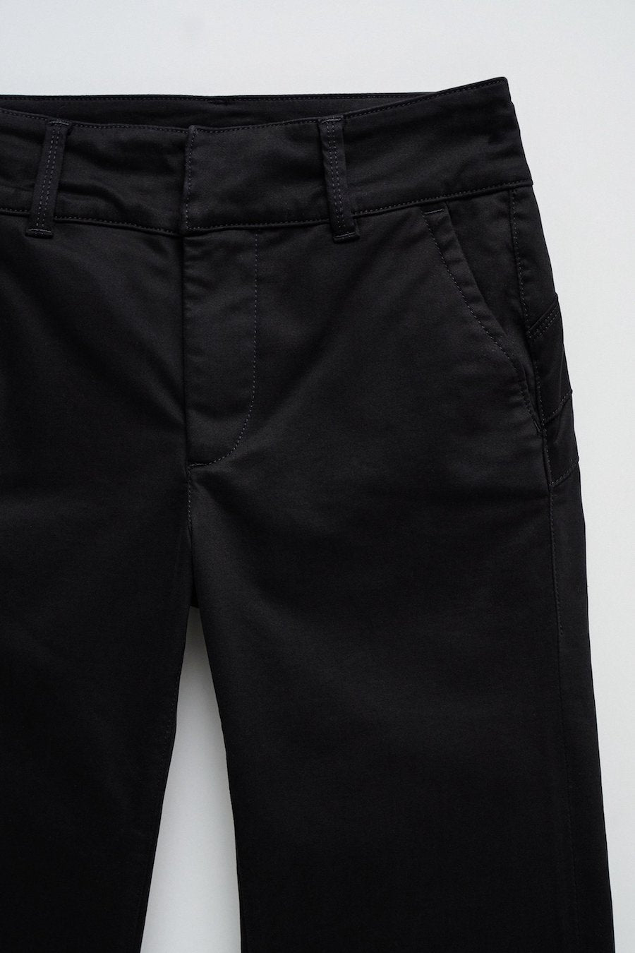 Chino coupe Secret affinant