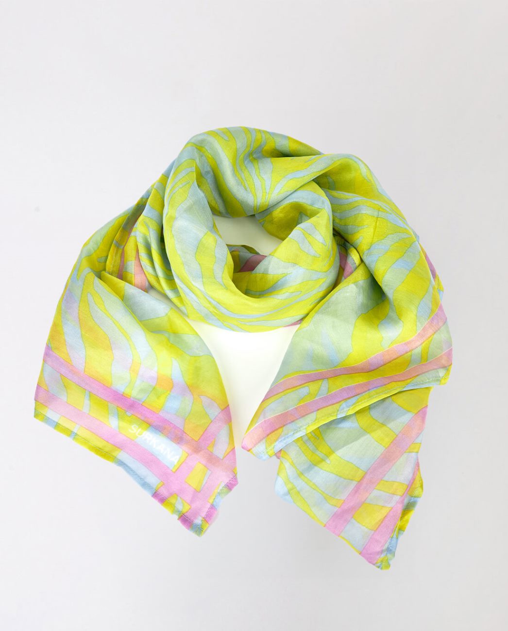 Foulard en soie Surkana