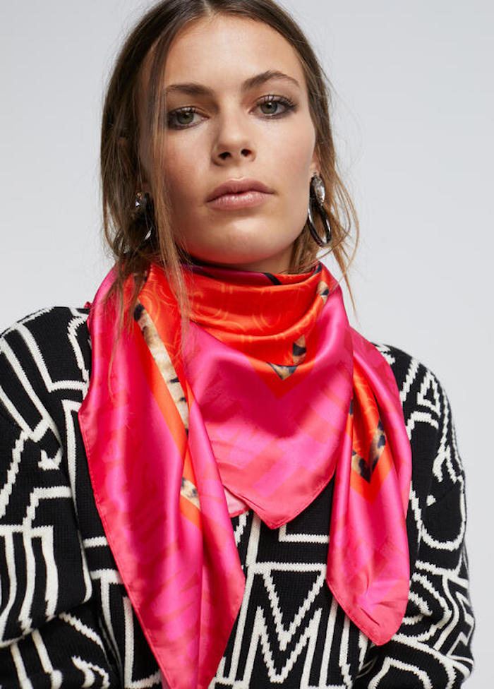Foulard satiné Lola Casademunt