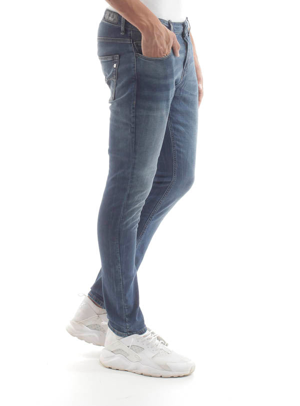 Jean Guess M84A27