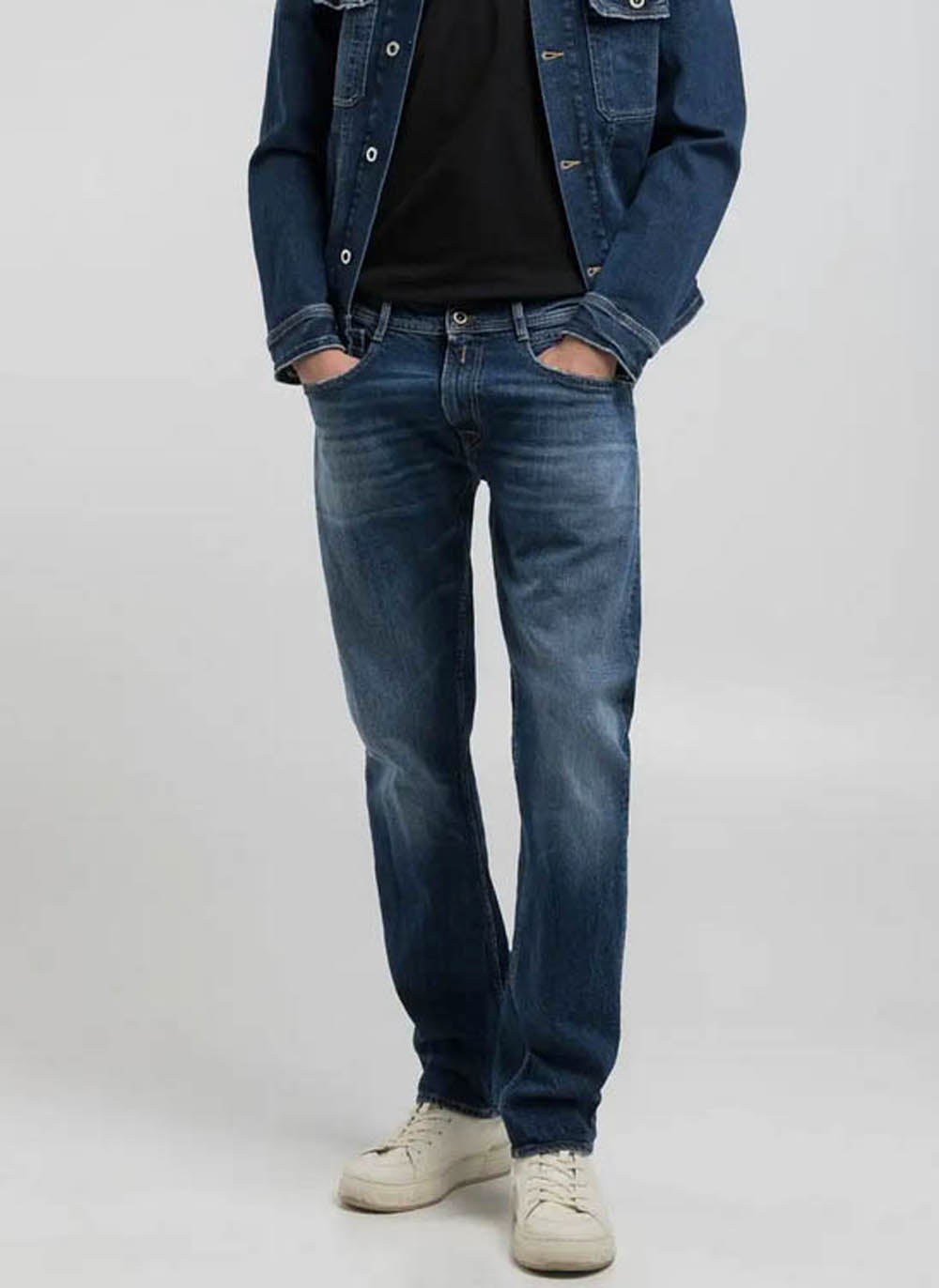 Jean Replay Rocco
