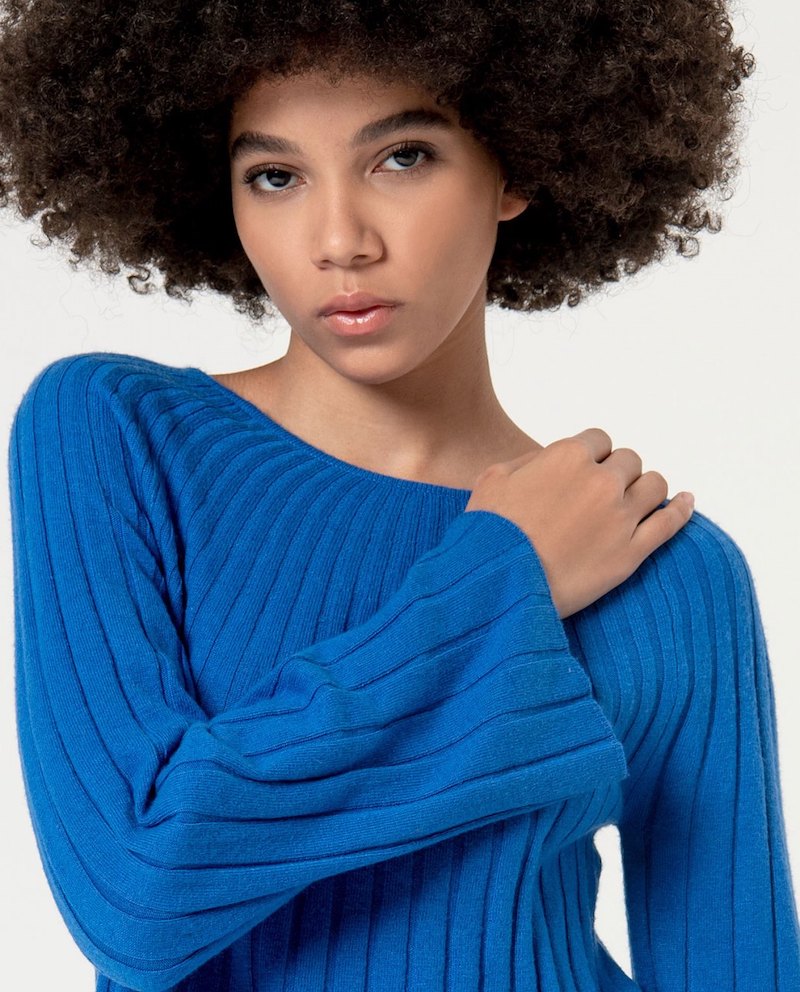 Pull évasé bleu Surkana