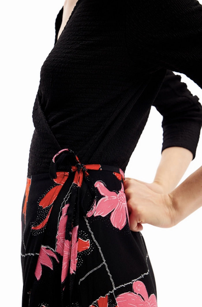 Robe cache coeur Desigual