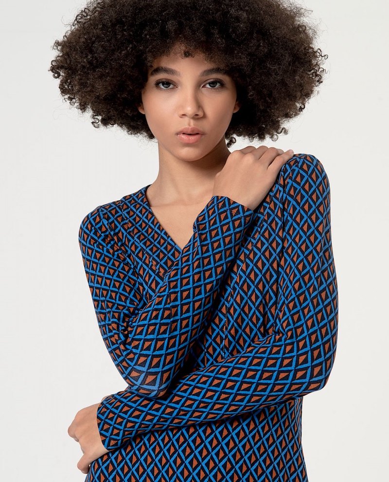 Robe courte en viscose Surkana