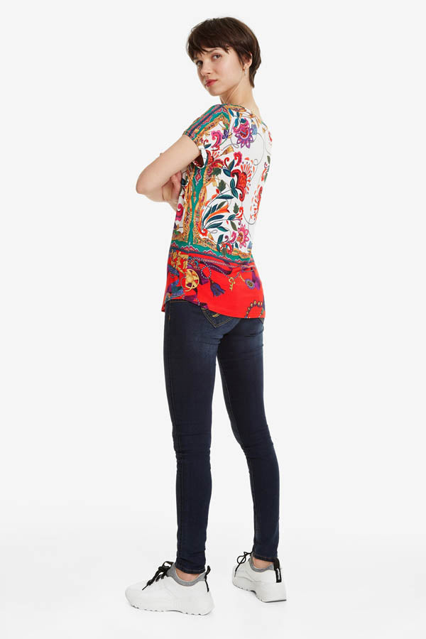 T shirt Leonor Desigual 19SWTKCV