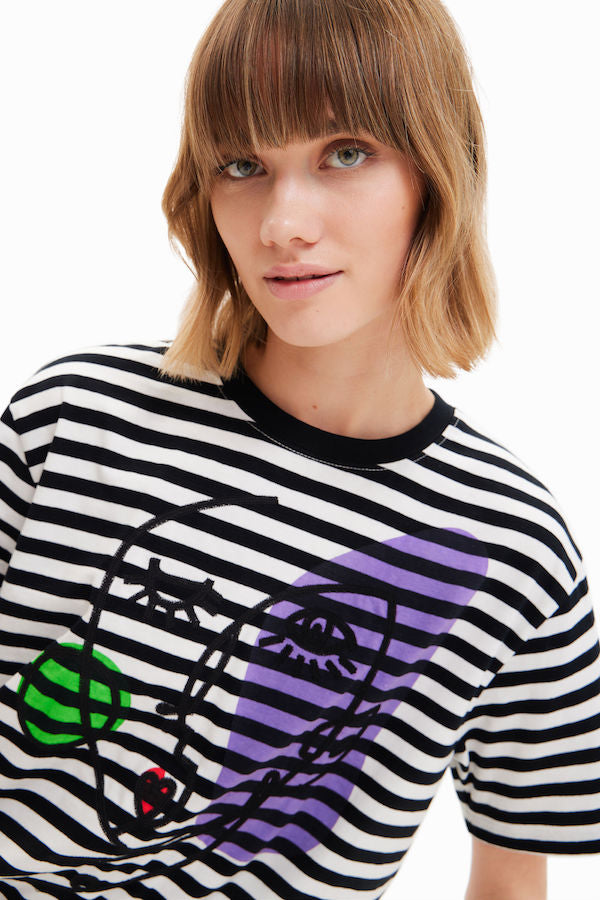 T-shirt à rayures Desigual 23SWTK17