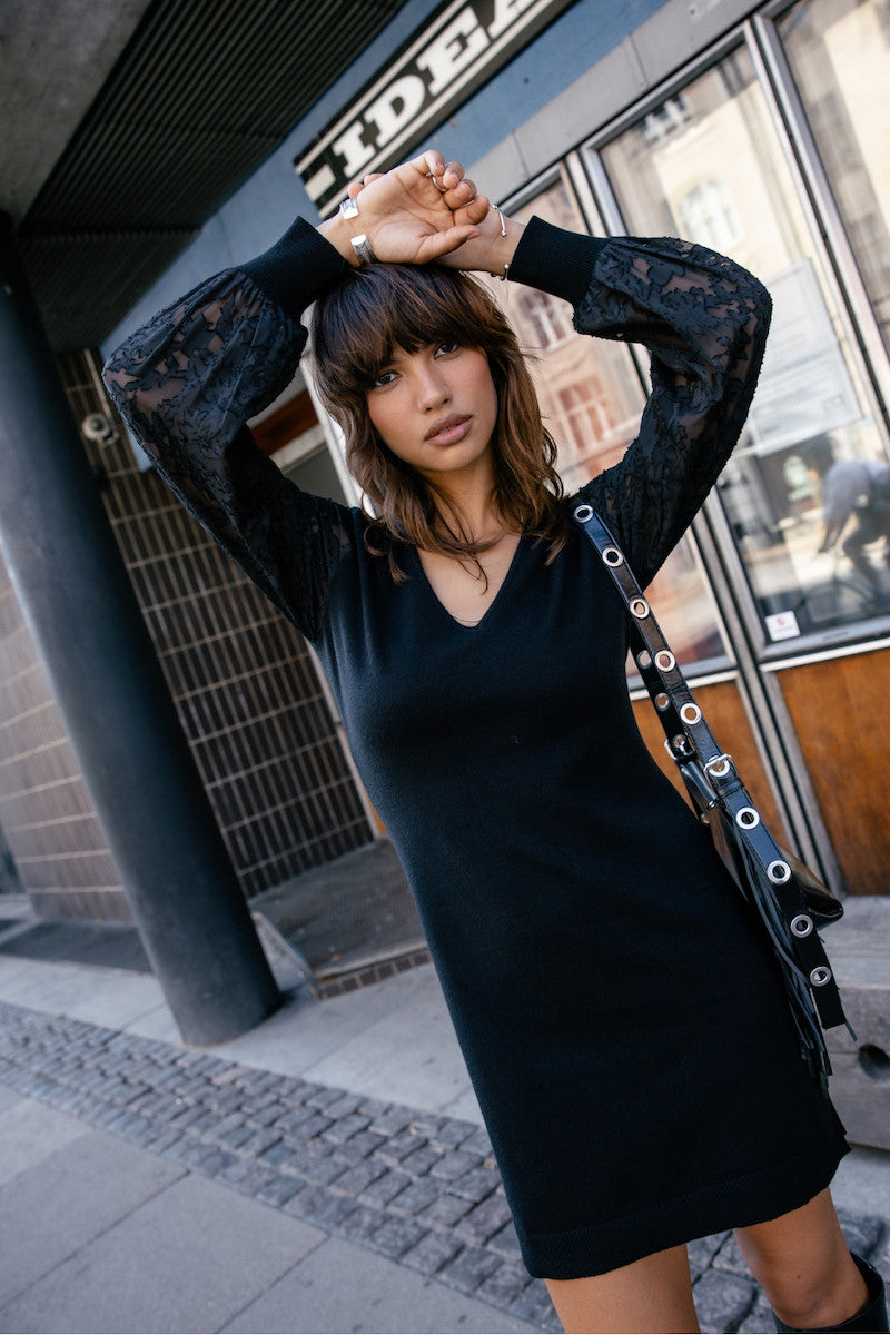 Robe avec manches en voile Freeman T